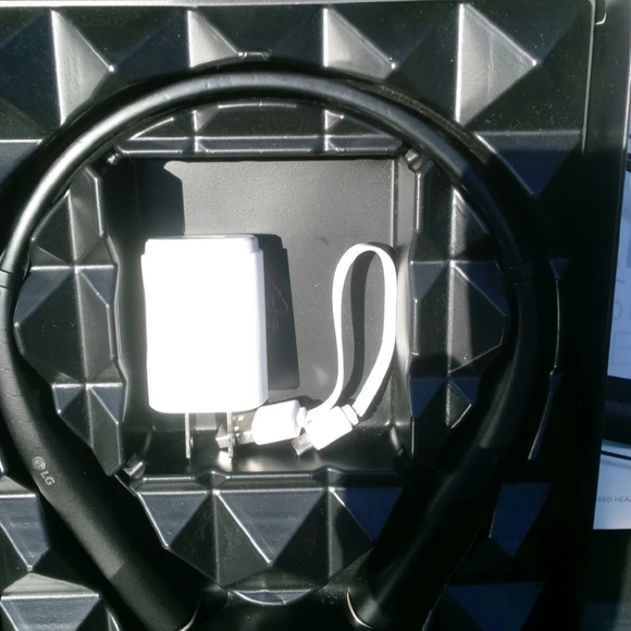 LG TONE PRO HEADSET - Picture 4 of 4